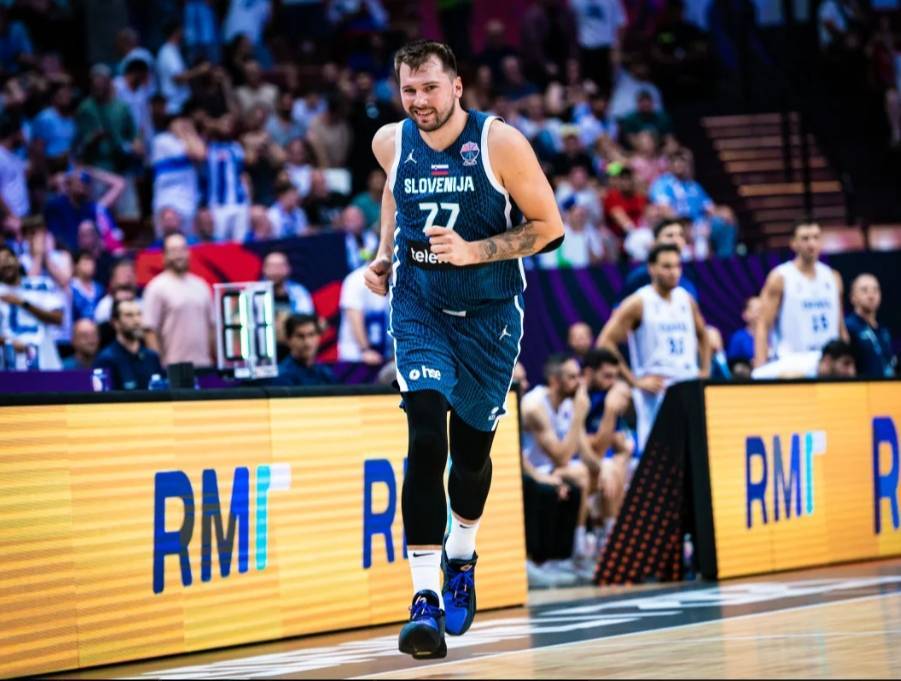 东契奇断档领跑小组赛得分榜 字母哥命中率逆天